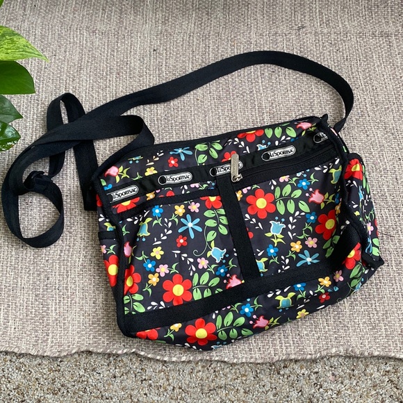 Lesportsac Bags Lesportsac Kipling 9s Vintage Floral Daisy Print